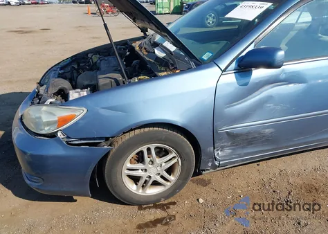 2003 Toyota Camry Le from USA, damaged, VIN 4T1BE32K83U655249